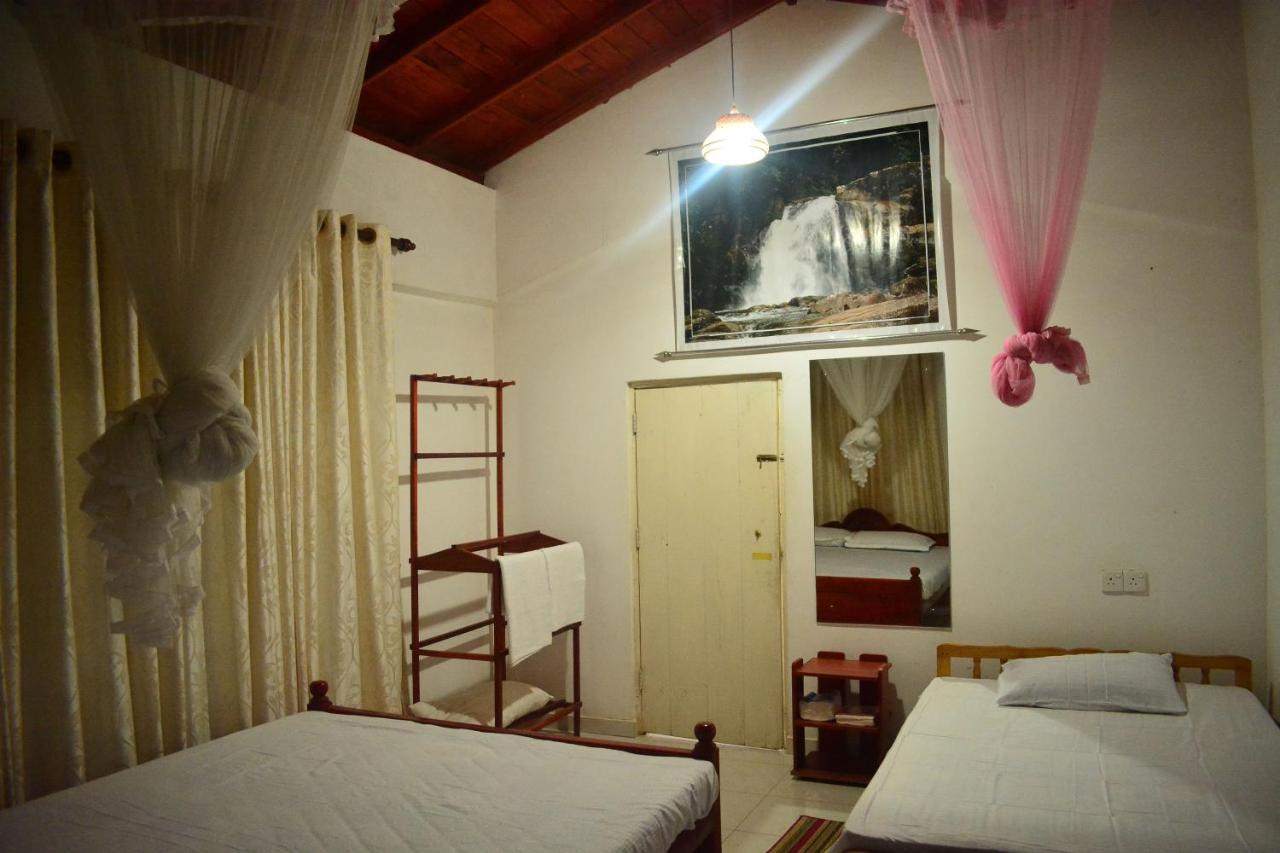 فندق Sinharaja Rest دينيايا المظهر الخارجي الصورة
