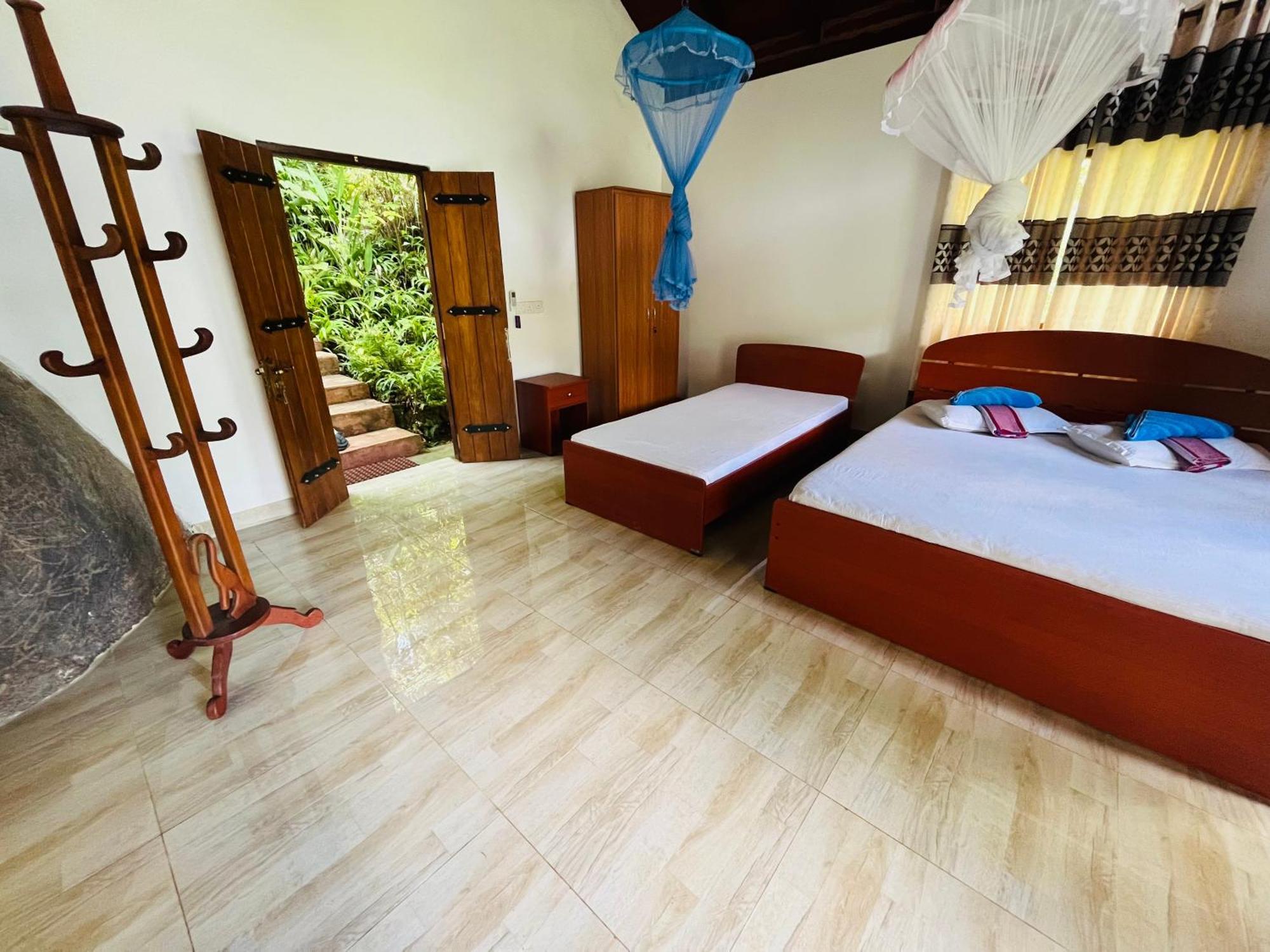 فندق Sinharaja Rest دينيايا المظهر الخارجي الصورة